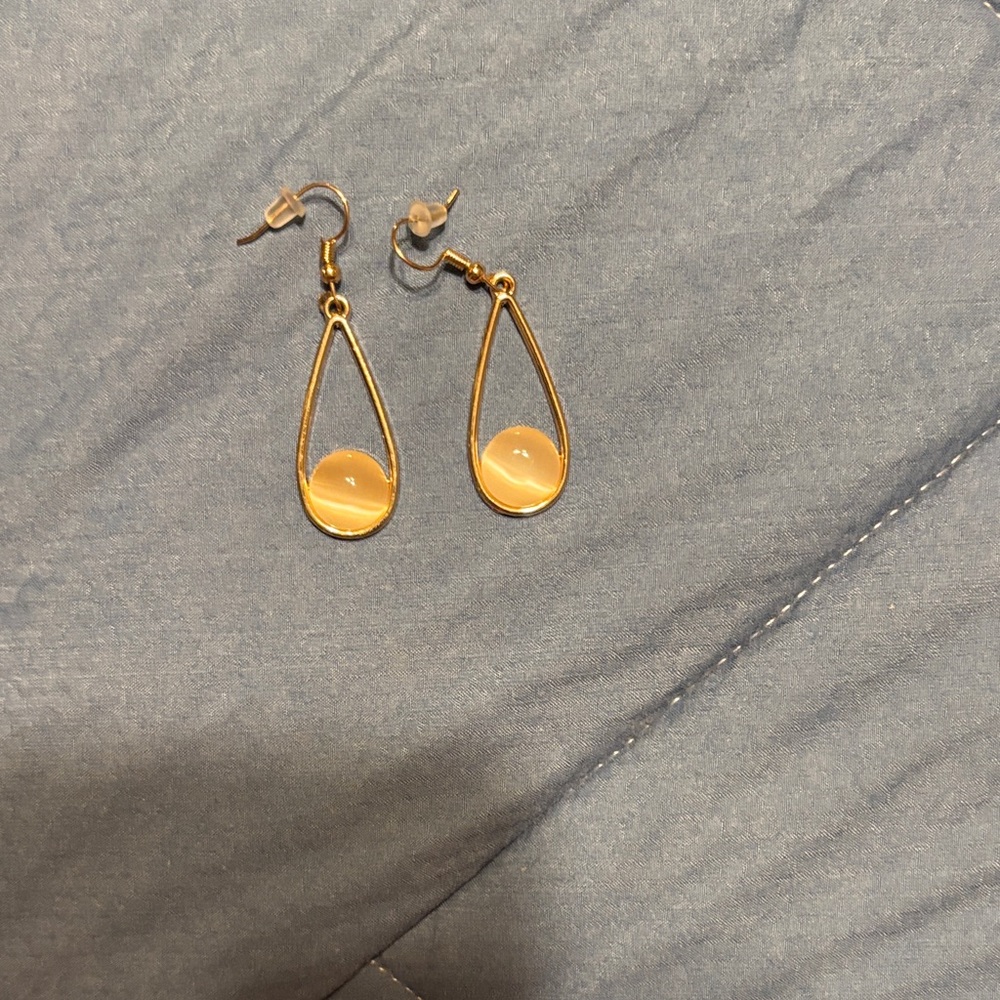 Paparazzi Gold Teardrop Earrings